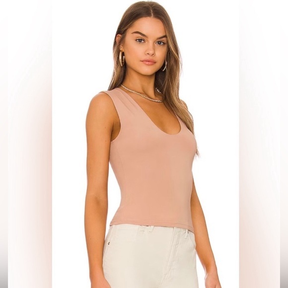 FREE PEOPLE - Second Skin Cami in Nude Tone Size Small - Picture 7 of 8